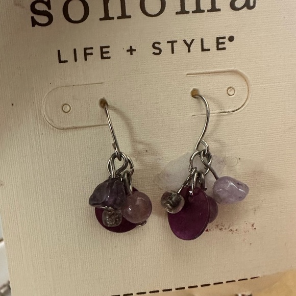 2 sets of earrings - Picture 3 of 6